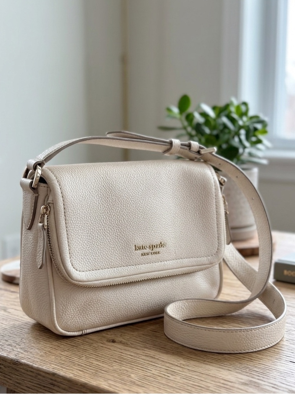 Kate Spade Leather Light Teal Crossbody Bag GENTLY USED